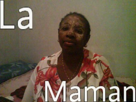 MA MAMAN ELLE EST RAVISSANTE 